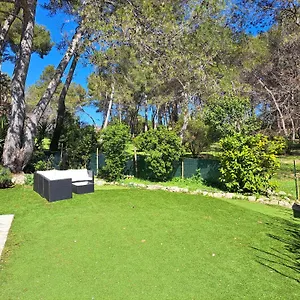 Maisonnette Au Milieu Des Pins Appartement
